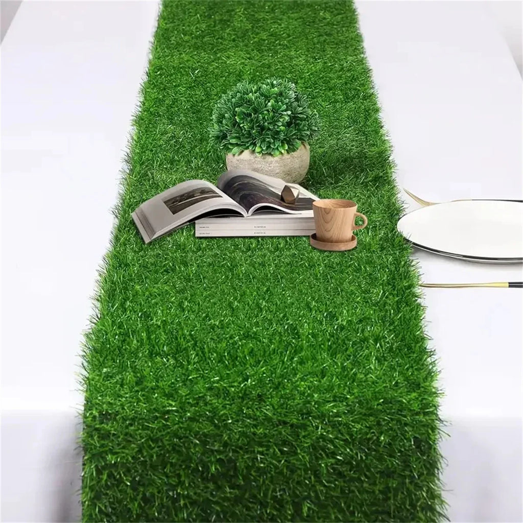 Artificial Grass Table Runner Durable Easy-Clean Rectangular Table Decor for Christmas Weddings Outdoor Golf & Football Parties