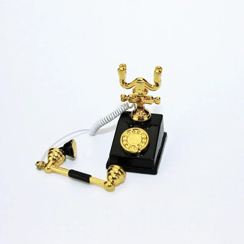 1:12 Home Decor Figurines Alloy Vintage Rotary Telephone Mini Retro Phone Model Miniature Phone Dollhouse Baby House Accessories