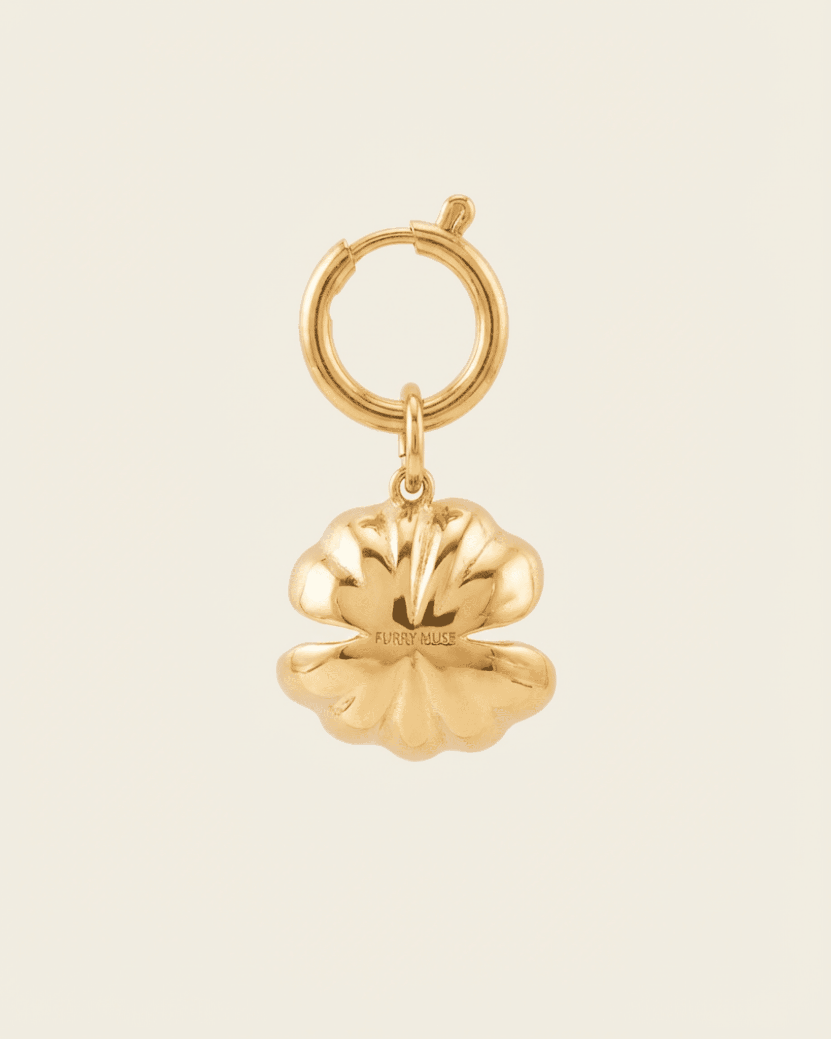 Dreamshell Pendant